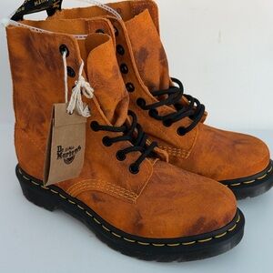 Dr. Martens Burnt Marbled Orange Suede Boots 6 NWT